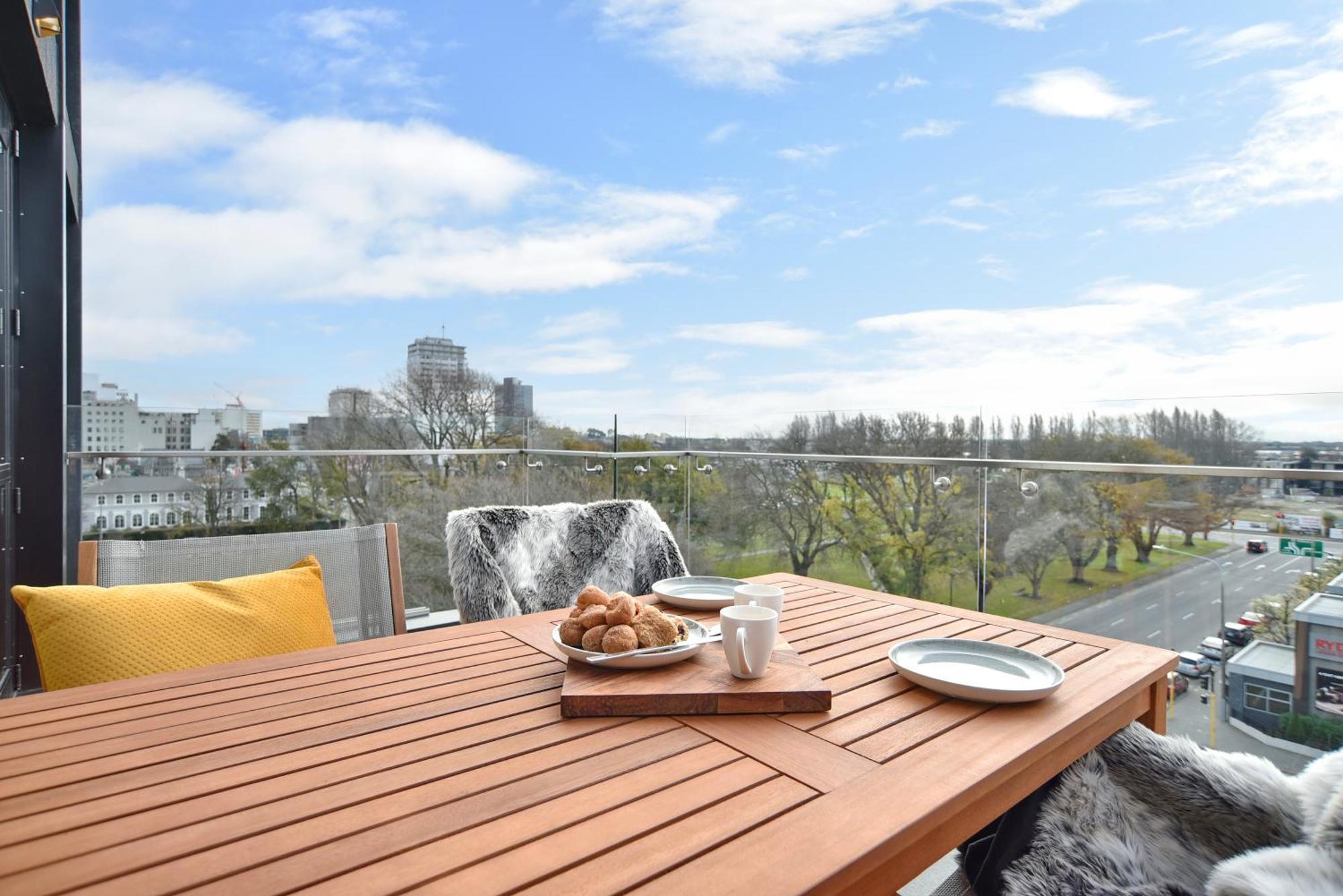 Latimer Loft - Christchurch Holiday Homes Exterior foto